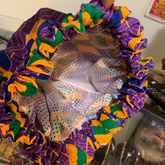 African Style Cloth Face Mask and Headgear - Picture 4 of 5